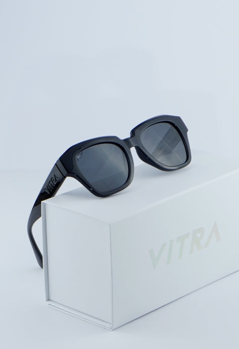 Elite black polarised