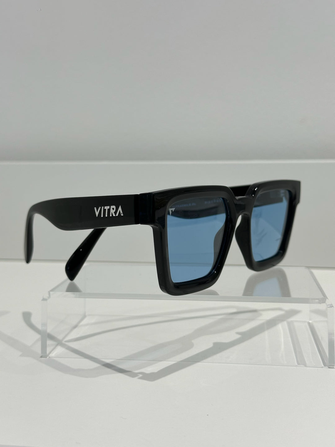 Idol black stark polarised – Vitra Chile