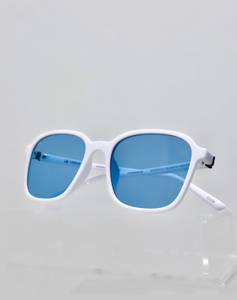 Legacy white stark polarised