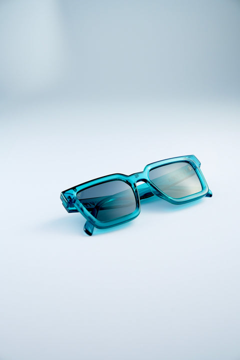 Idol aquamarine polarised