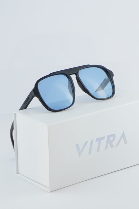 Royal black stark polarised