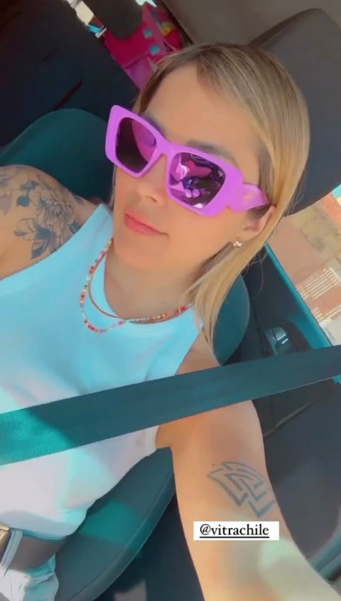 https://vitrachile.cl/products/london-barbie-limited-edition-polarised