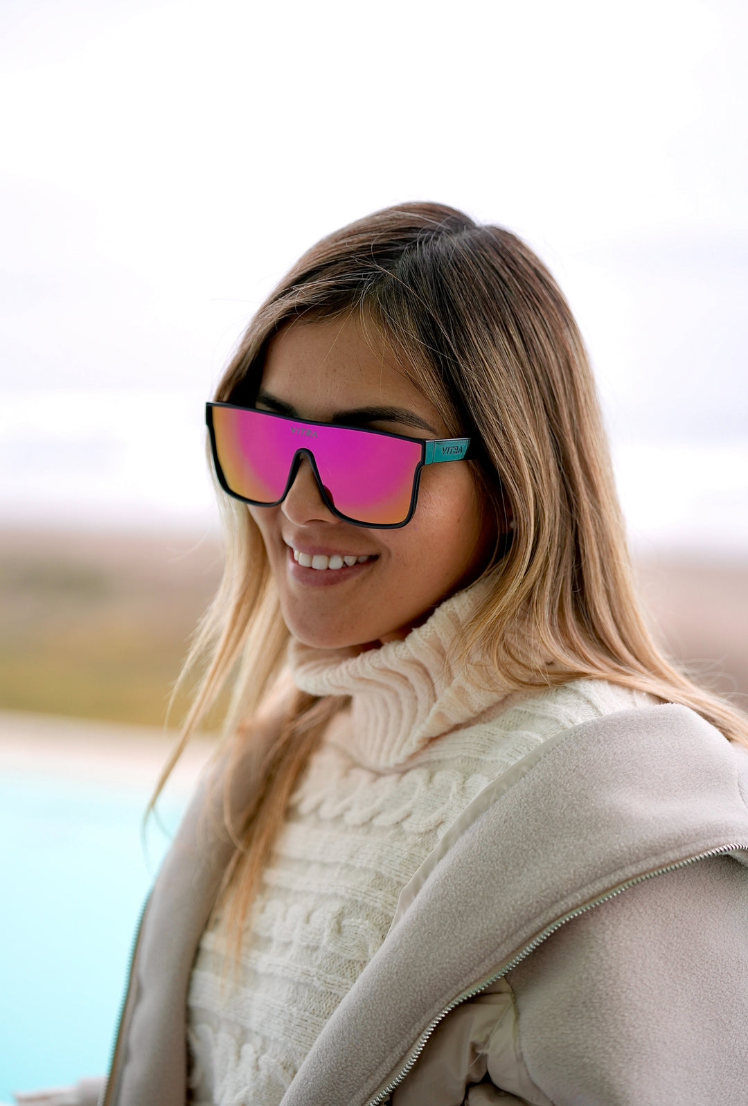 Bold black magenta polarised – Vitra Chile