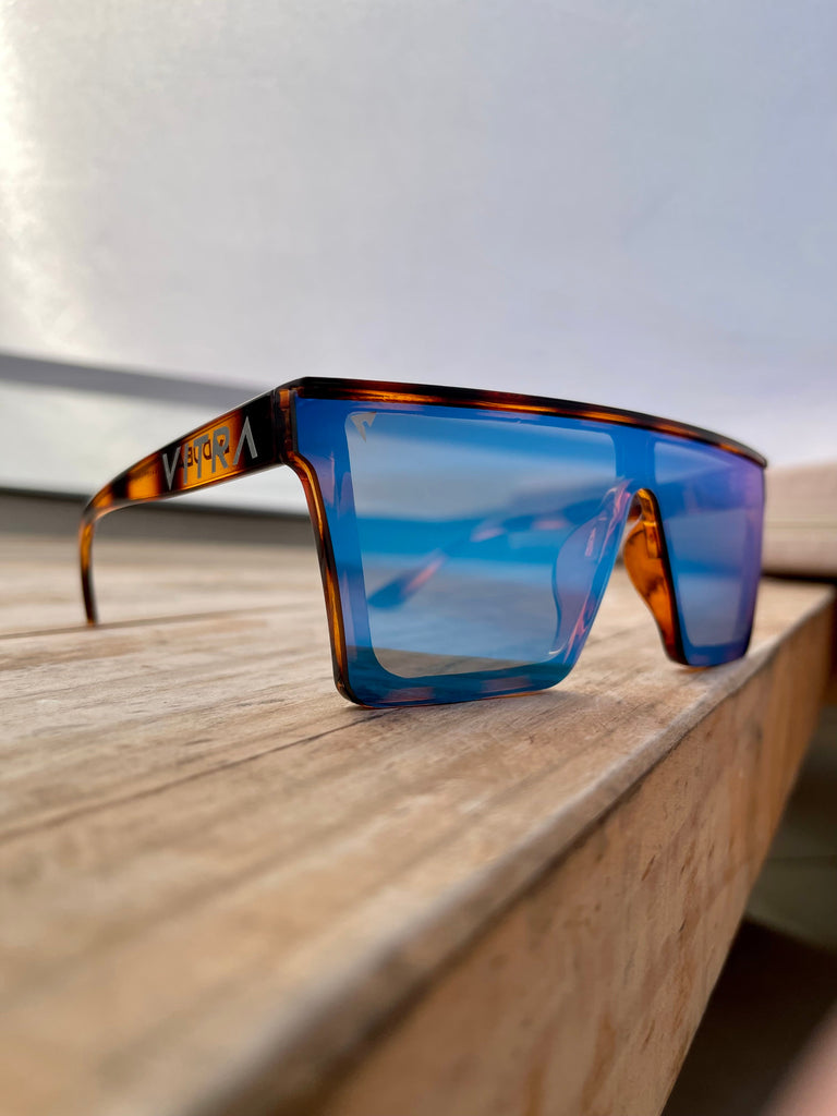 dubai-tortoise-blue-vitra-