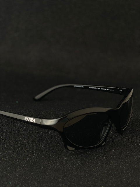 Mercury Black polarised