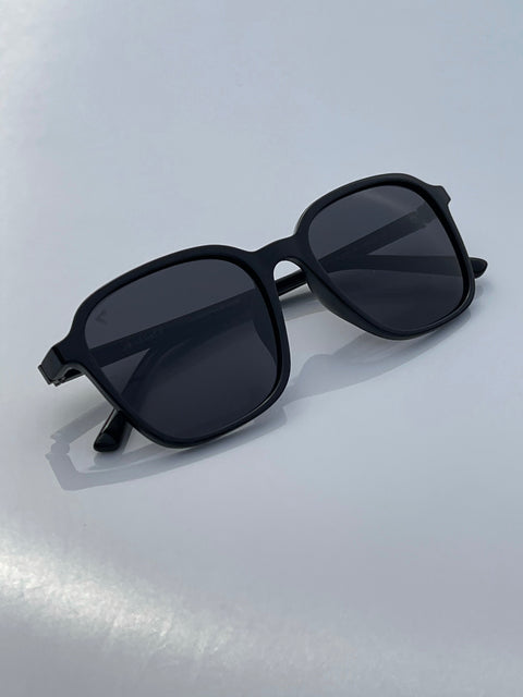 Legacy Black polarised